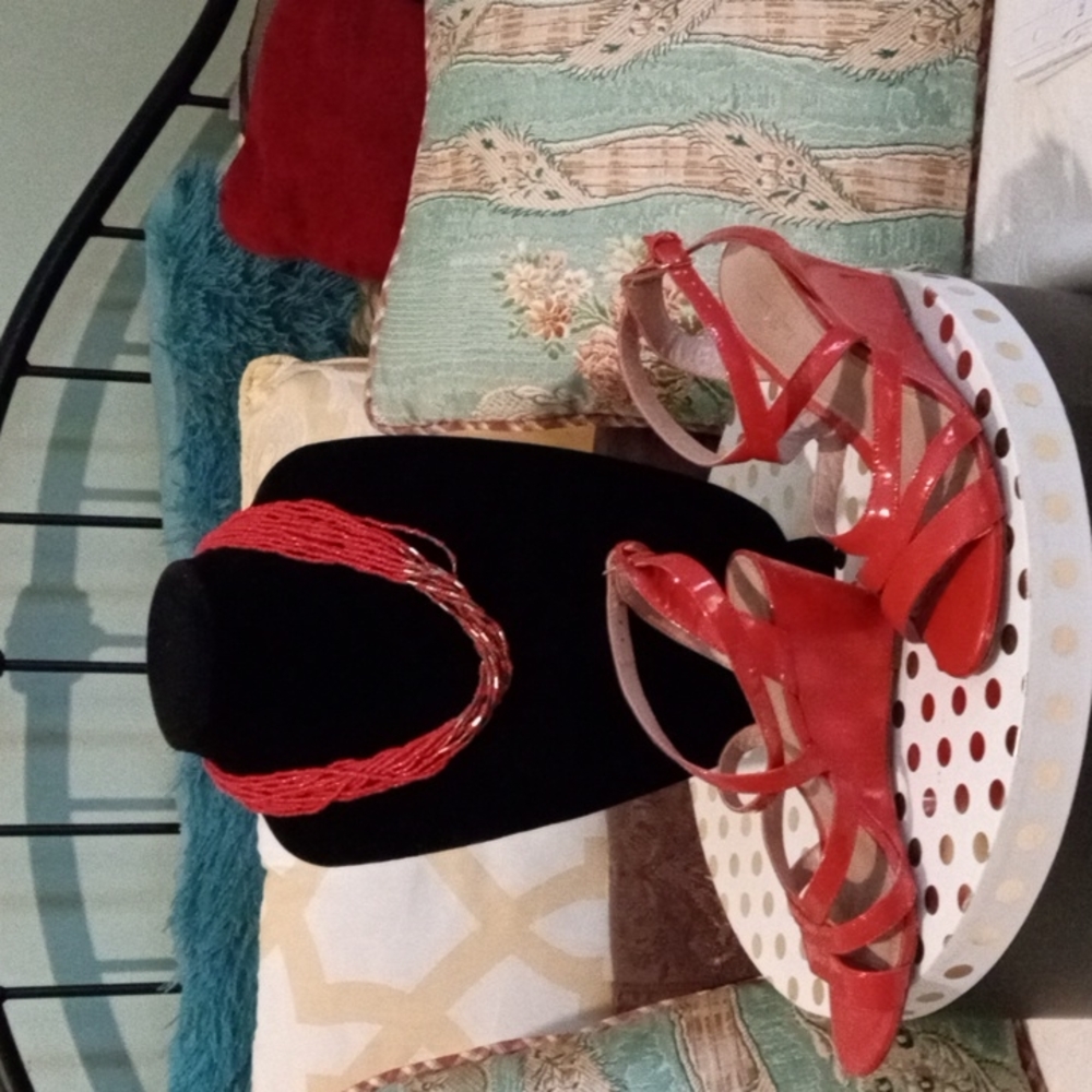 Shoes & Necklace